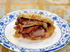 烧饼夹牛肉-清真·鸦儿李记·小馆(后海店)