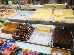 -玛尔哈巴·塔塔尔糕点(华侨小区店)