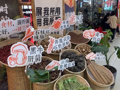 -刘一手重庆火锅(万达广场颍泉店)