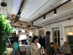 大堂-猫爷的腔调·黔小馆(交大医学住宅区店)