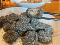 -头上红煨盐鸡·非遗院子餐厅