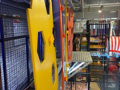 -嗨翻Hi-Fun竞技主题乐园·蹦床亲子生日轰趴(国光1937店)