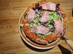 -Dragon Pizza•圆脸龙披萨·牛排餐厅