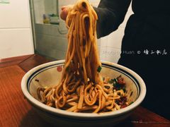 -矮子粉店1985·长沙米粉(湘春路店)