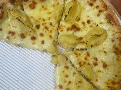 爆果肉榴莲披萨-魏斯理汉堡(西安沣东吾悦店)