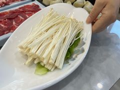 -牛天下·牛肉·海鲜·打边炉·融合菜