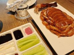 -草窝烤鸭·新京菜(振华广场店)