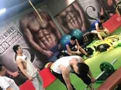 -征成健身连锁私教工作室(九公里店)