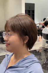 -BULB STUDIO 巴柏明星发型工作室