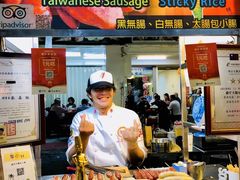 -六合夜市