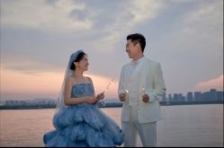 -第一夫人婚纱摄影(南京店)