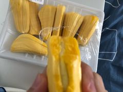 -卜蜂莲花(浦江城市生活广场店)