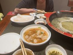 -景明轩•养生酸汤鱼火锅 云贵鲜菌 现舂野果酸汤(王寨小区店)