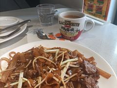 干炒牛河-港久茶餐厅(鹭洲里店)