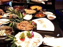 -唯爱KTV聚会餐厅(仙林东城汇店)