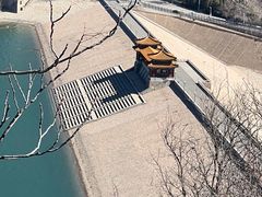 -十三陵水库