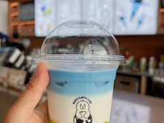 -抱抱地球咖啡馆(国家海洋博物馆店)