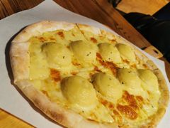 芝士榴莲披萨-LYFATTI 莱芙缇(赣水路店)