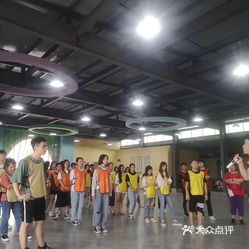 以法莲户外烧烤团建拓展游玩营地