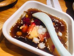 -野山舂·贵州现舂酸汤火锅(鸿通城店)