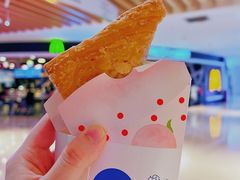 -麦当劳甜品站(高德置地广场春广场店)