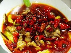 麻辣馋嘴牛蛙-小巴辣子川湘菜餐厅(星游城店)