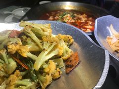 -吕氏疙瘩汤·海鲜新鲁菜(海州利群店)