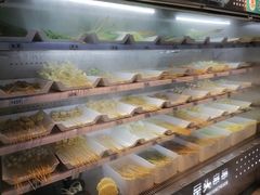 自助取餐区-屋头串串(龙潭寺店)