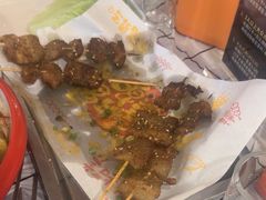 -顶峰夜宴·龙虾烧烤大排档(九江学院店)