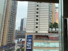 -龙聚德北京烤鸭(沙坪坝华宇A馆店)
