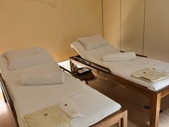 -常乐·对症推拿(长宁来福士店)