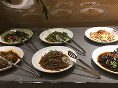 -香园自助小火锅