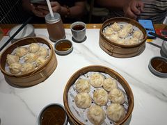 -馋三尺蟹粉小笼(人民广场店)