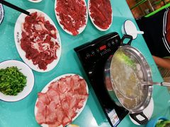 吊龙-乌记鲜活牛肉城(金砂东路店)
