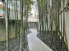 -穹六人间 people 6(岳阳路店)