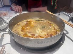 -七欣天香辣蟹火锅(闵行浦江欢乐颂店)