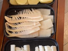 -佬土鹅肠火锅(扬中步行街店)