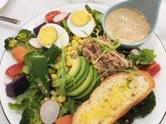 -丽莎沙拉轻食餐厅(国贸店)