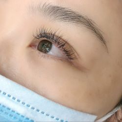 -SEE YOUNG皙有·美甲美睫·皮肤管理