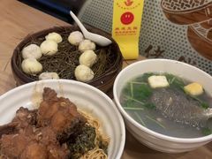 -佬钱湾仔(衣裳街店)