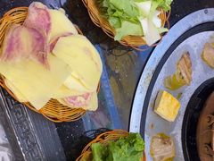 -香香腊排骨.野生菌火塘总店(束河店)