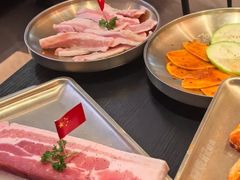 -轻烧烤肉(光谷步行街店)