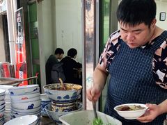 -老字号贾家肉丸糊辣汤(光明巷店)