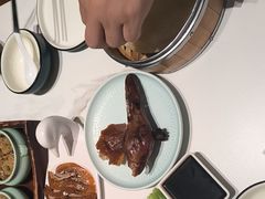 -梅利汴京烤鸭•开封豫菜地标店(东大街店)