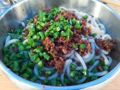素椒杂酱面-左撇子私房面