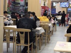 -江城燕子大排档(江汉路步行街店)