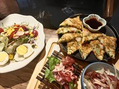 -明洞阿姨·韩式酱蟹烤肉·创意料理(三元桥店)