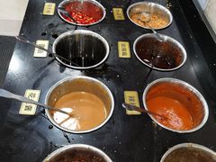 -粤潮牛肉火锅店(江南大道店)