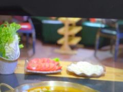 -顶顶汤火牛排火锅·经典铜锅涮肉