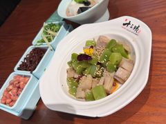 -南拳十三姨·潮汕砂锅粥(世纪金源店)